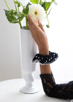 Clearance Sea New York Pearl Scrunchie Black